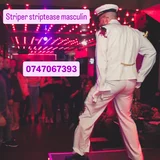 Striper, stripper, stripare, striptease masculin